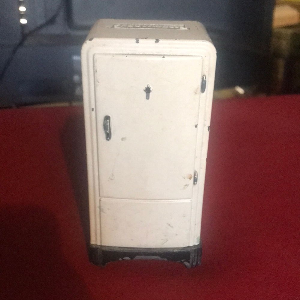 Metal Electrolux coin bank